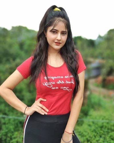 Dipali Escorts Kolkata