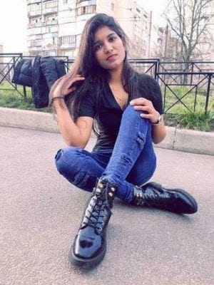 Simran Sexy Call Girl