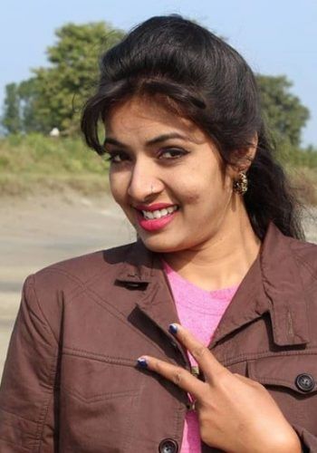 Monika Independent Girl