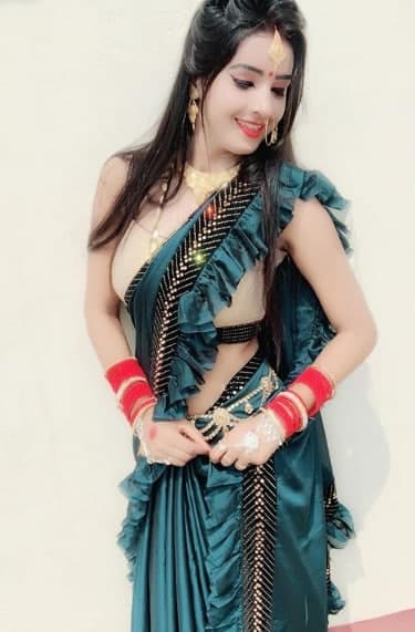 Radhika independent call girl