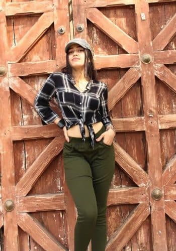 AAROHI ESCORT