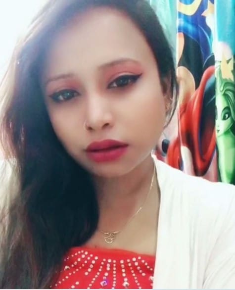 CALL GIRLS RENU