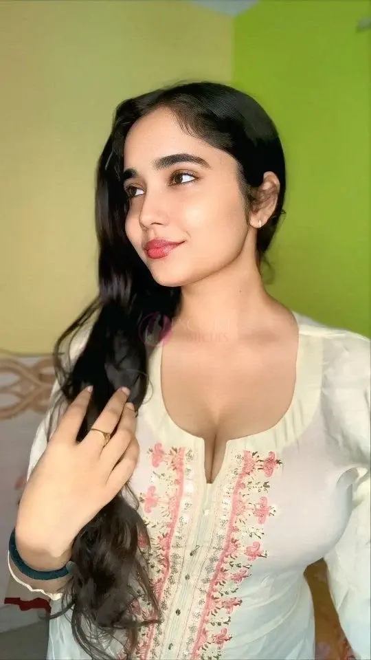 Deepika photo 2
