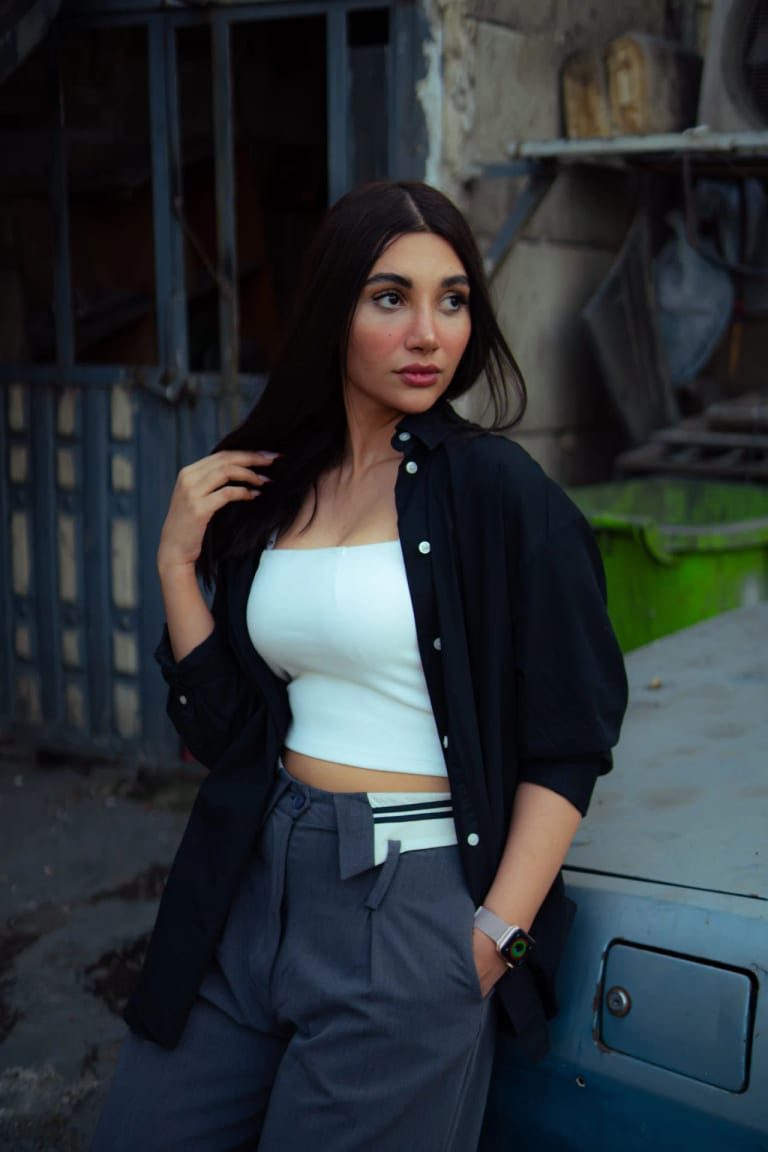 Tanuja photo 1